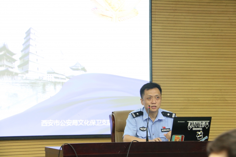 附图1学院组织安全教育.JPG